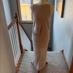 Sleeveless Knit Maxi set in Beige